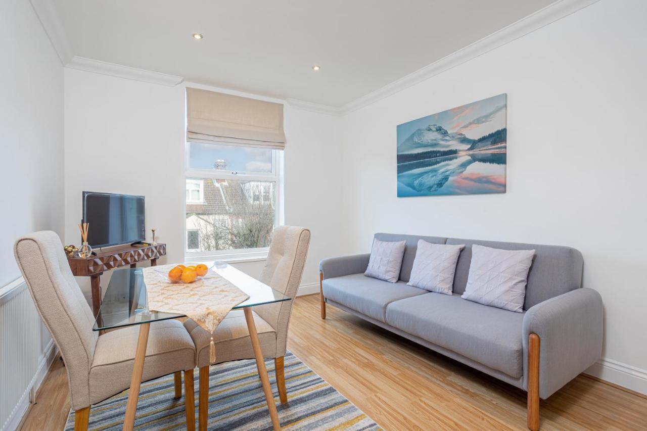 Luxury Granada Apartments - 1 & 2 Bed Flats W Free Parking Perfect For Contractors, Students Near The Beach Portsmouth Ngoại thất bức ảnh